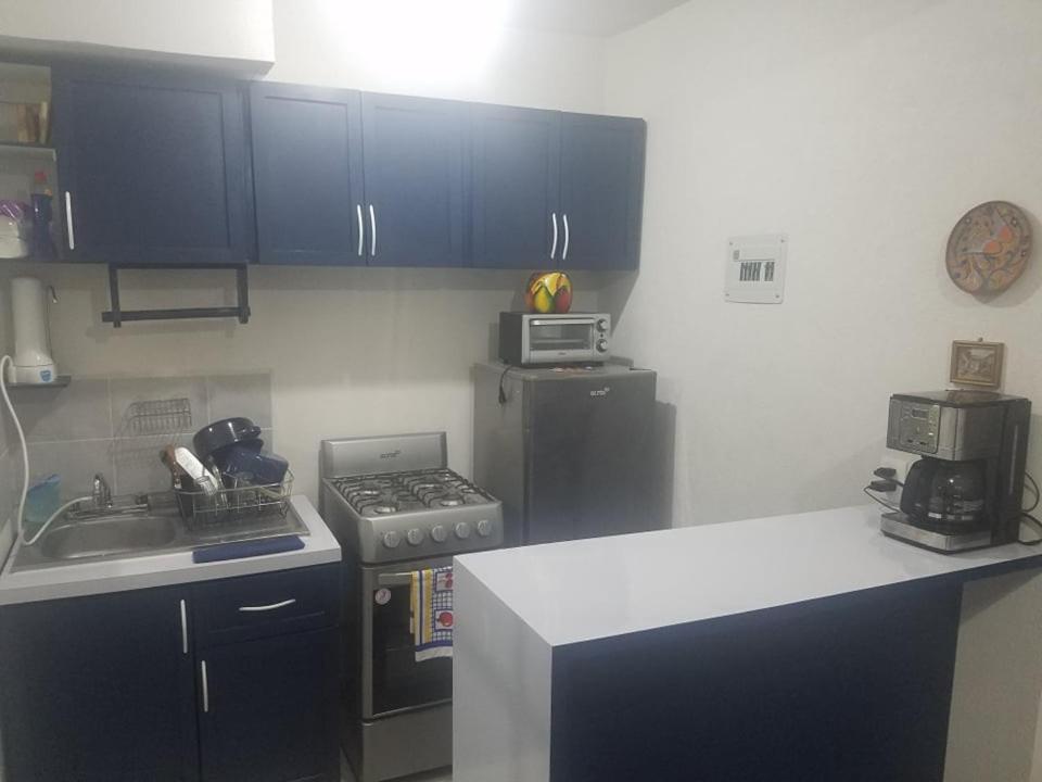 El Arrecife: Apartamento con alberca a 10 minutos de la playa Acapulco Exterior foto