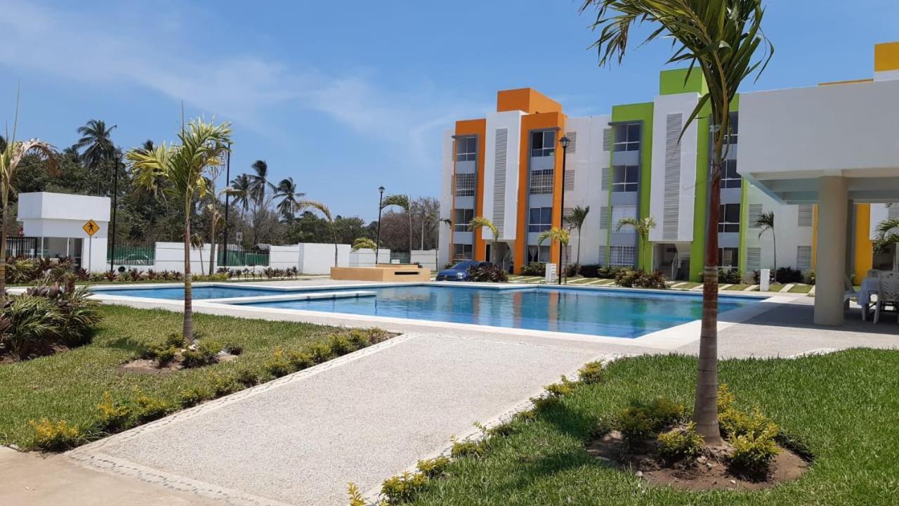 El Arrecife: Apartamento con alberca a 10 minutos de la playa Acapulco Exterior foto